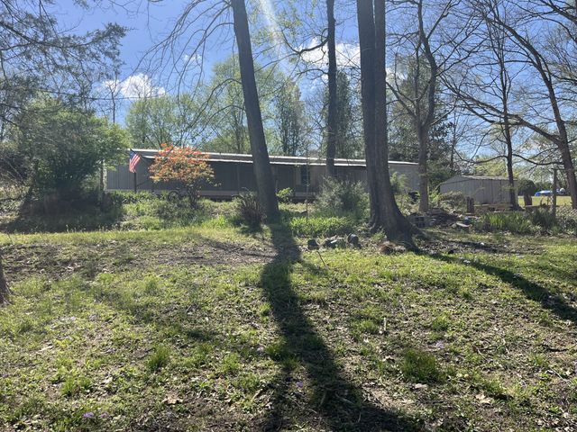 999 Kilburn Hollow Rd, Waynesboro, TN 38485