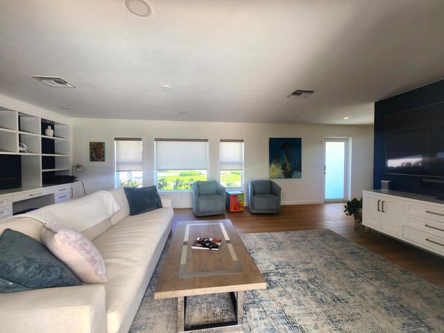 3481 NE 31st Avenue, Lighthouse Point, FL 33064