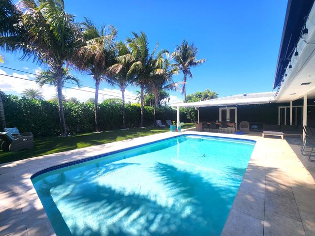 3481 NE 31st Avenue, Lighthouse Point, FL 33064
