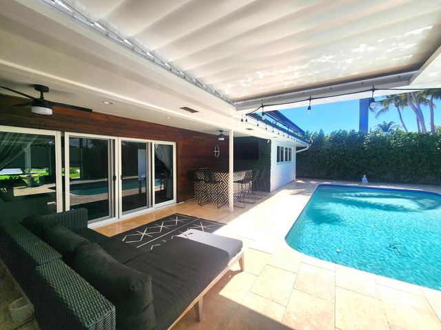 3481 NE 31st Avenue, Lighthouse Point, FL 33064
