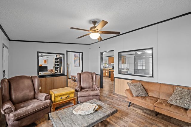 15 Industrial Park Rd, Heber Springs, AR 72543