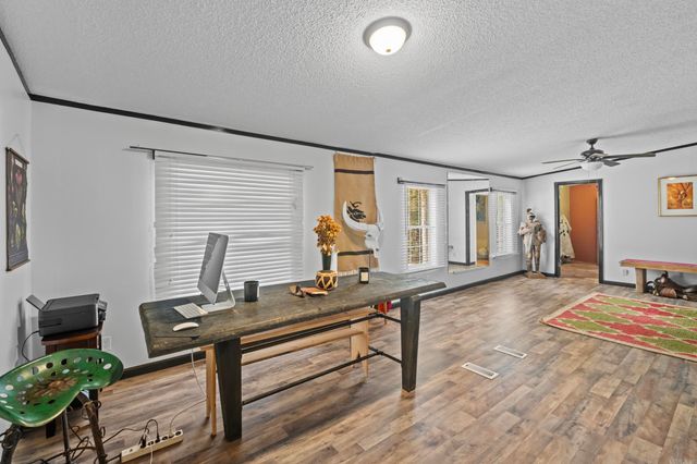 15 Industrial Park Rd, Heber Springs, AR 72543