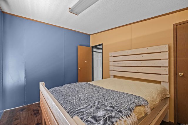 15 Industrial Park Rd, Heber Springs, AR 72543