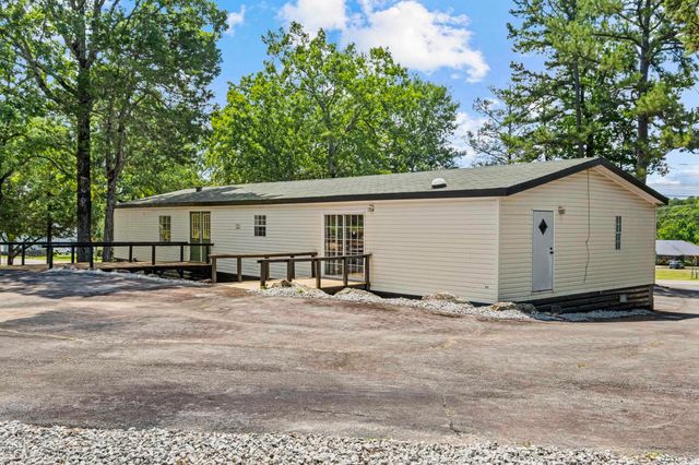 15 Industrial Park Rd, Heber Springs, AR 72543