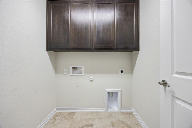 179 Belwood DR, Buda, TX 78610