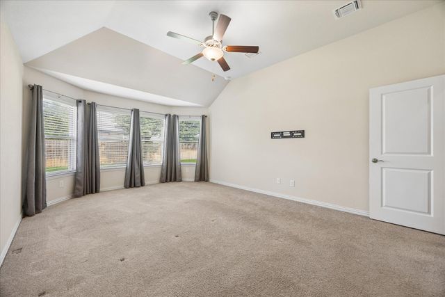 179 Belwood DR, Buda, TX 78610