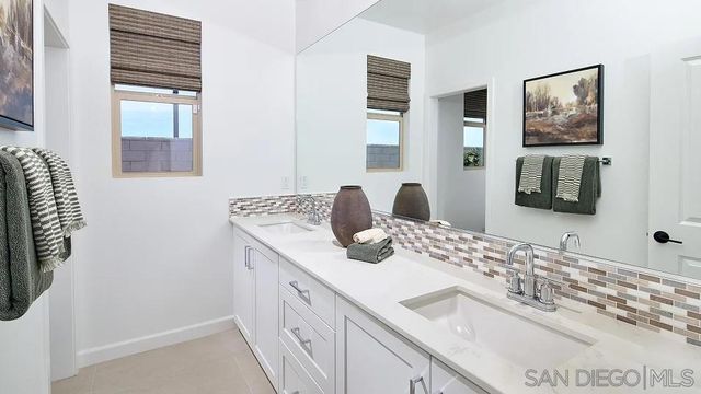 262 Reid Way, Oceanside, CA 92057