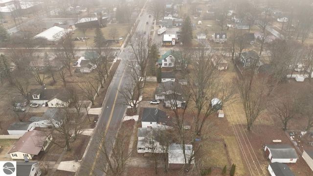 233 E Wright Avenue, Shepherd, MI 48883