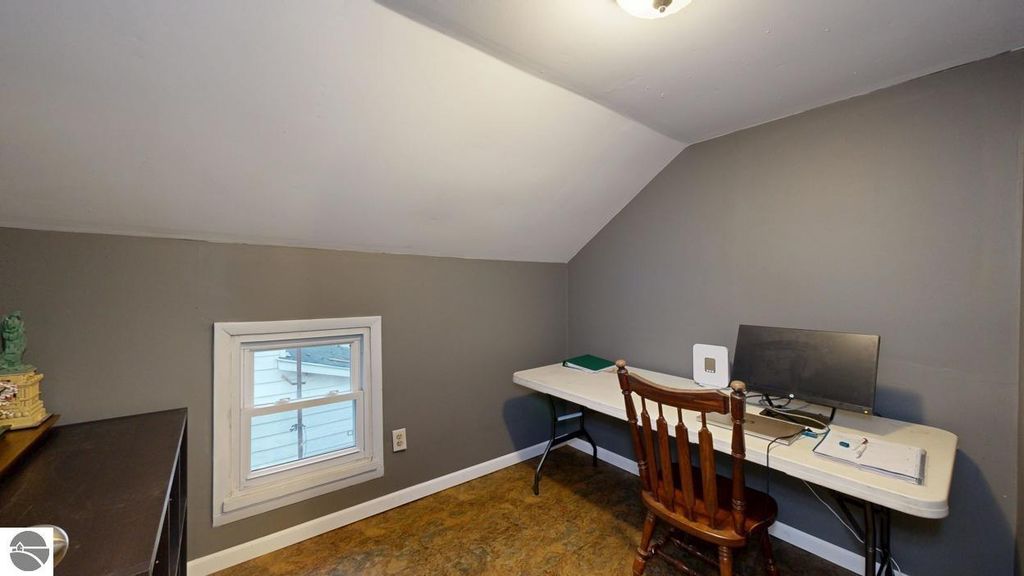 Image 14 of property listing at 233 E Wright Avenue, Shepherd, MI 48883