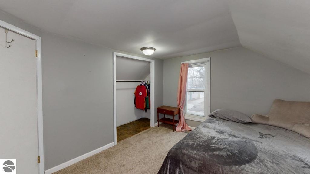 Image 16 of property listing at 233 E Wright Avenue, Shepherd, MI 48883