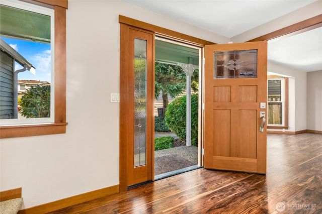 833 15th Court, Mukilteo, WA 98275