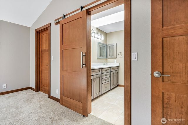 833 15th Court, Mukilteo, WA 98275