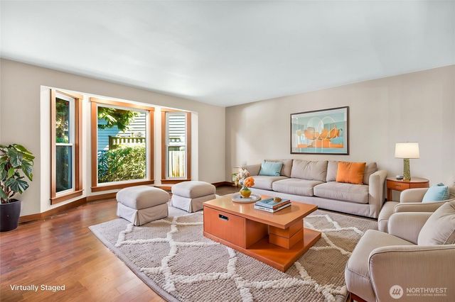 833 15th Court, Mukilteo, WA 98275
