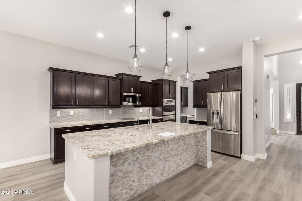 Image 15 of property listing at 3016 N GLENVIEW --, Mesa, AZ 85213