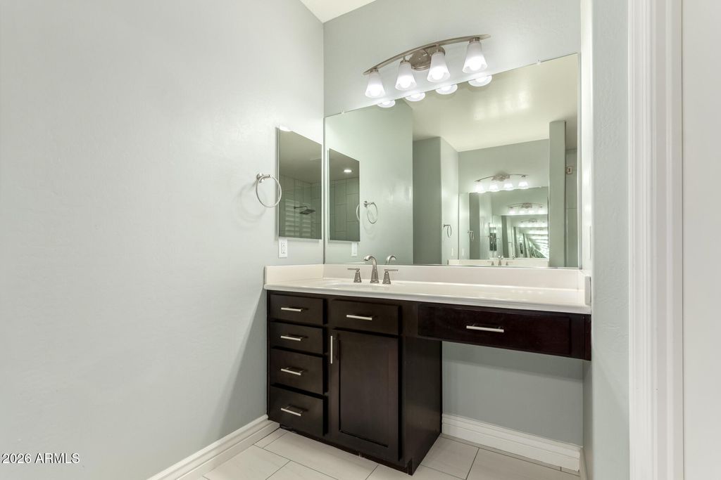 Image 28 of property listing at 3016 N GLENVIEW --, Mesa, AZ 85213