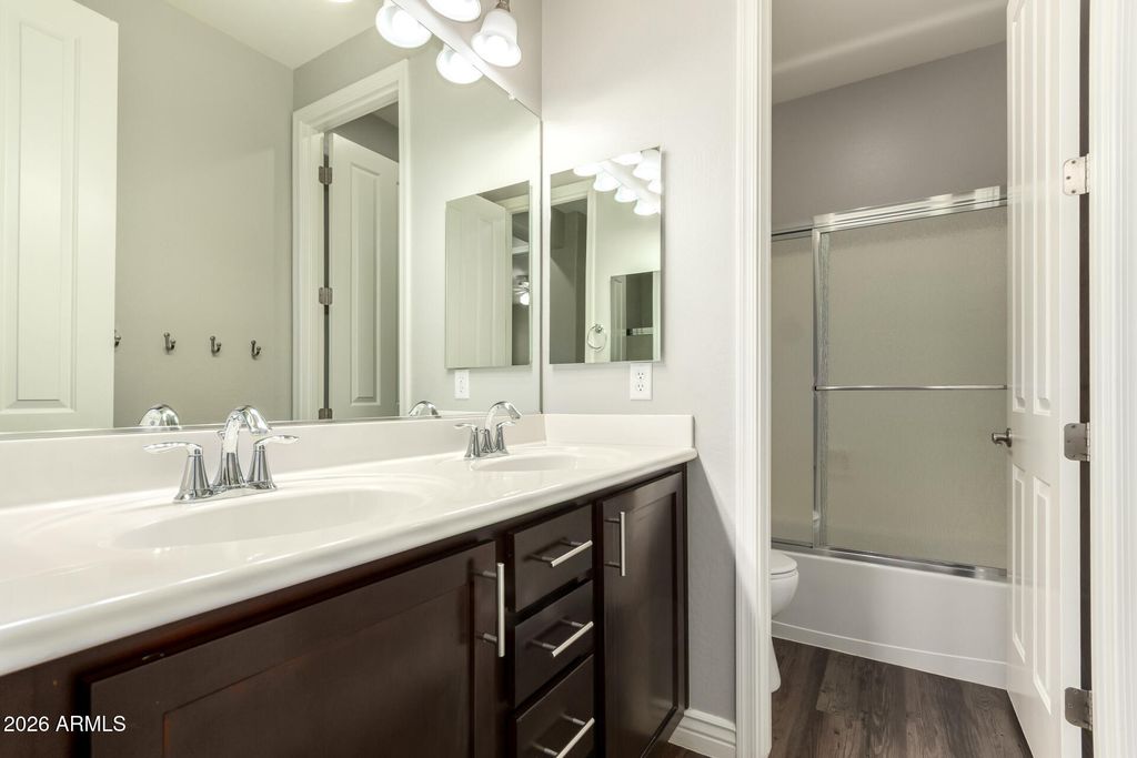 Image 34 of property listing at 3016 N GLENVIEW --, Mesa, AZ 85213