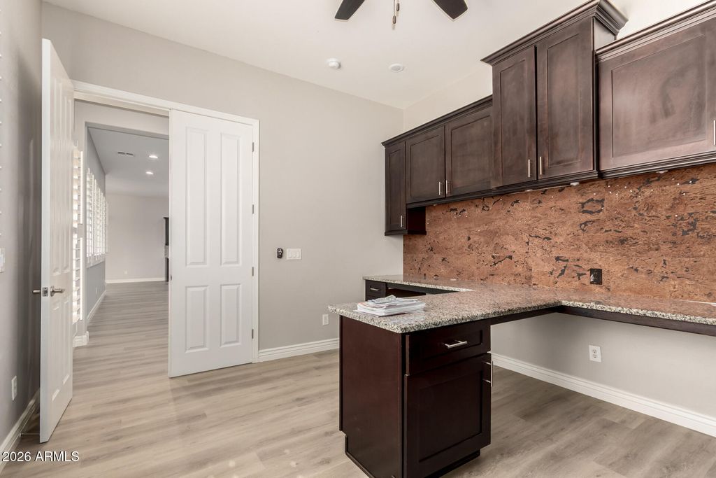 Image 47 of property listing at 3016 N GLENVIEW --, Mesa, AZ 85213