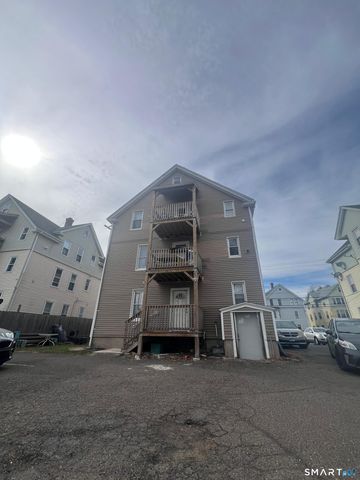 727 East Street, New Britain, CT 06051