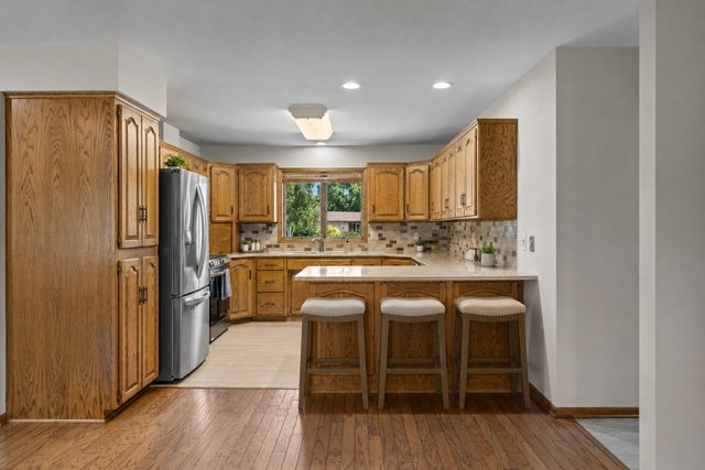 1150 Menke Circle, Shakopee, MN 55379