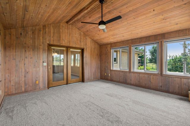 1150 Menke Circle, Shakopee, MN 55379