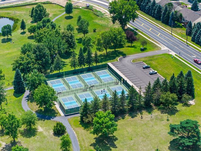 1150 Menke Circle, Shakopee, MN 55379