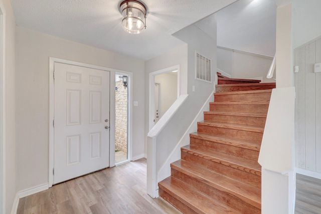 200 Woodmont DR, Georgetown, TX 78628