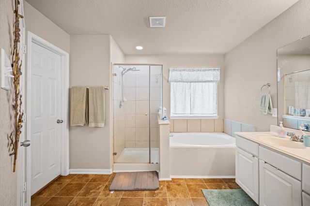 2811 Briar Breeze Drive, Rosenberg, TX 77471