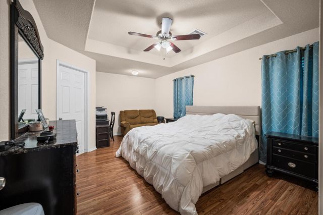 2811 Briar Breeze Drive, Rosenberg, TX 77471