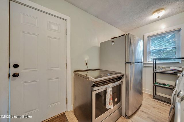 3713 Glengyle Ave, Louisville, KY 40218