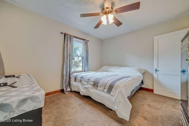 3713 Glengyle Ave, Louisville, KY 40218