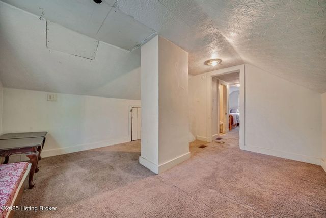 3713 Glengyle Ave, Louisville, KY 40218