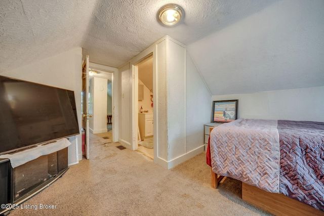 3713 Glengyle Ave, Louisville, KY 40218