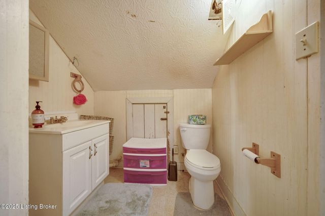 3713 Glengyle Ave, Louisville, KY 40218