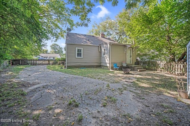 3713 Glengyle Ave, Louisville, KY 40218
