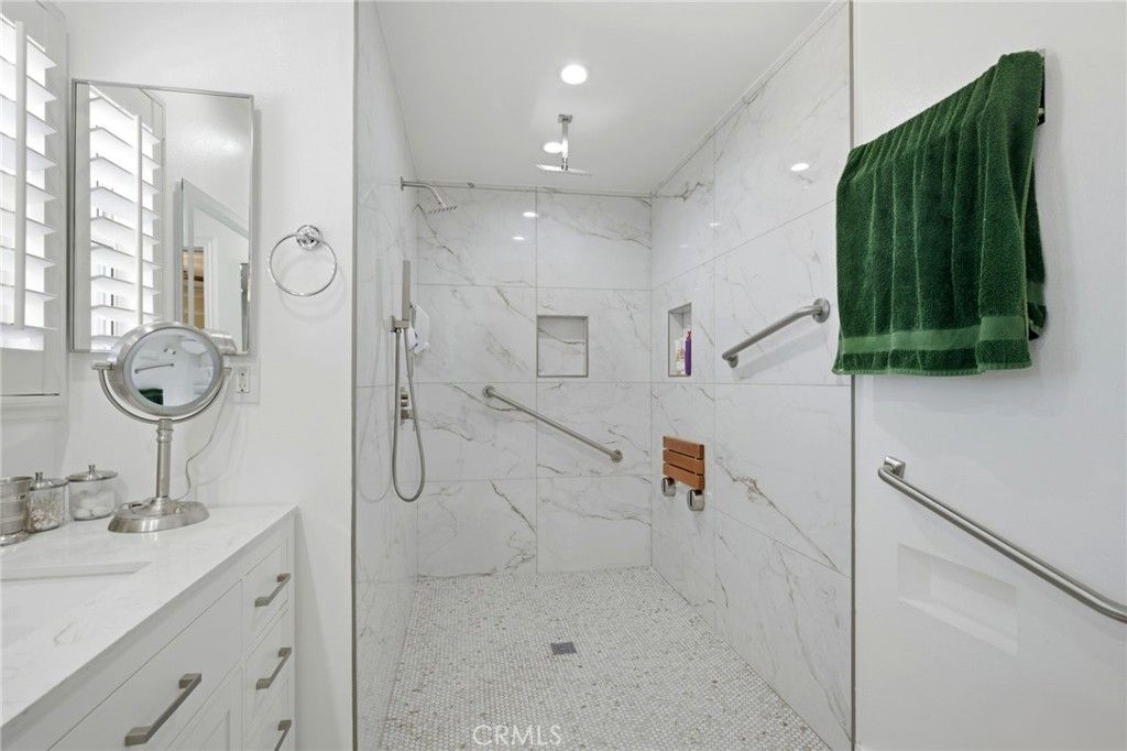 Image 12 of property listing at 411 Brentwood, Hemet, CA 92543