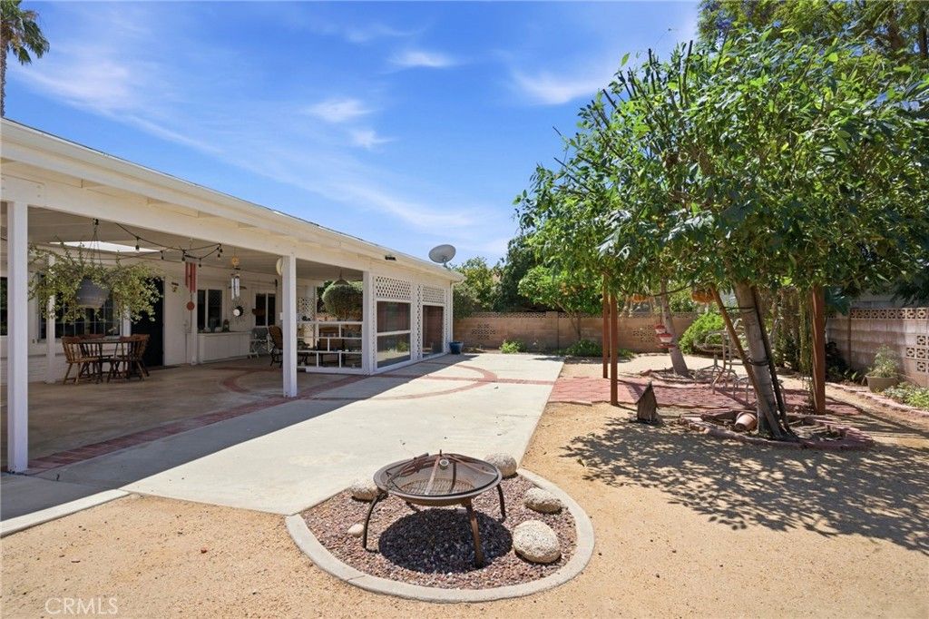 Image 30 of property listing at 411 Brentwood, Hemet, CA 92543