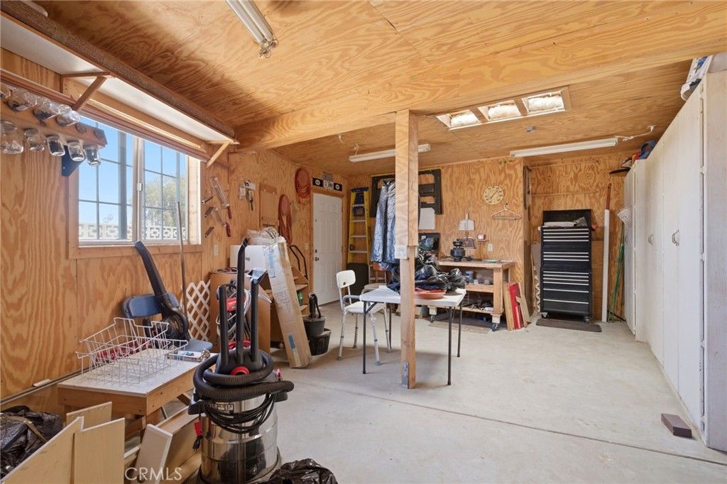 Image 32 of property listing at 411 Brentwood, Hemet, CA 92543