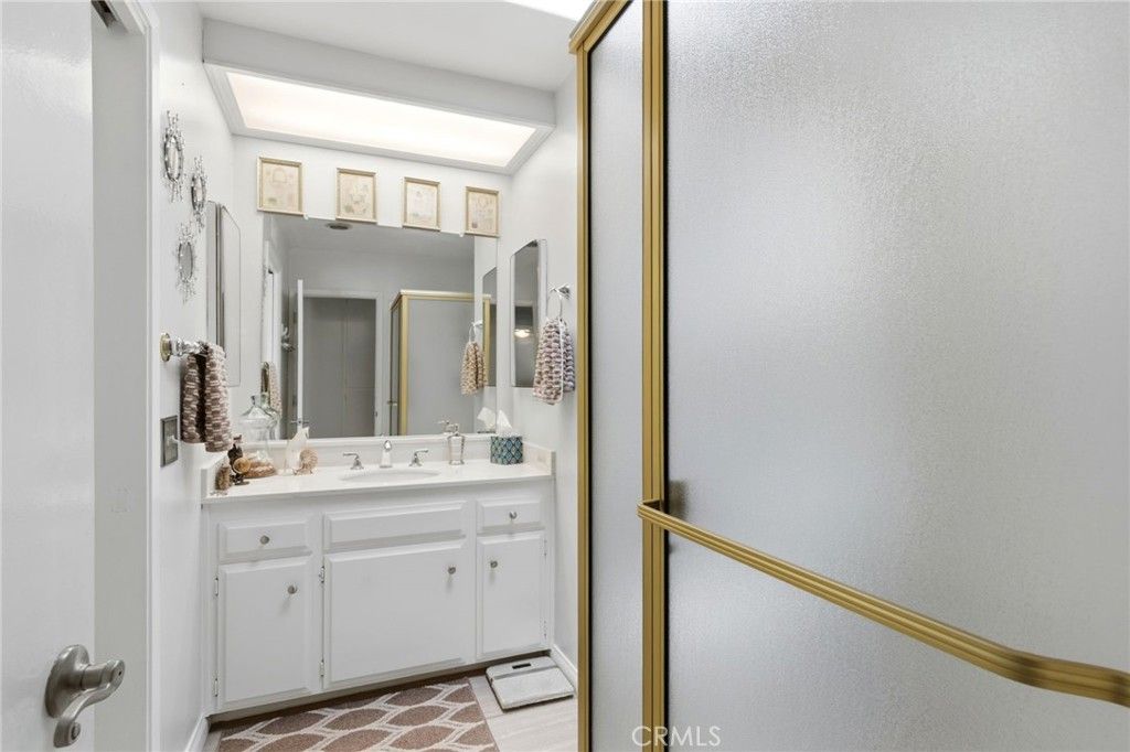 Image 6 of property listing at 411 Brentwood, Hemet, CA 92543
