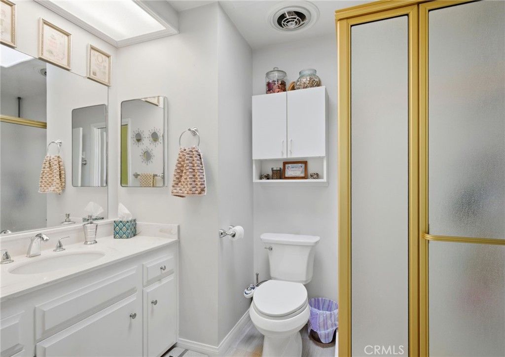 Image 7 of property listing at 411 Brentwood, Hemet, CA 92543