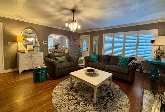 1232 CROCKETT Street, Amarillo, TX 79102