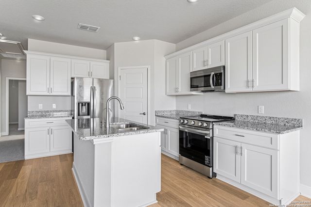 7142 Magnolia Creek, San Antonio, TX 78252