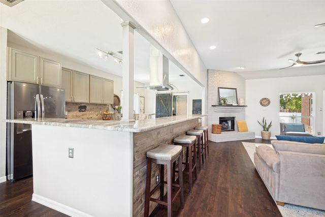 1325 Falcon Drive, Lewisville, TX 75077