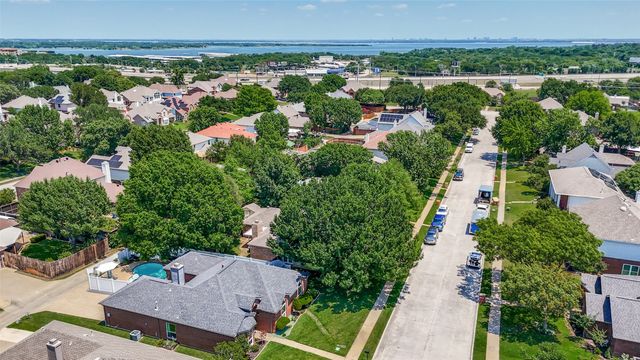 1325 Falcon Drive, Lewisville, TX 75077