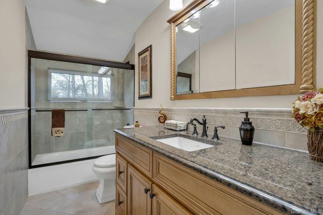 22 Abbey Drive, Commack, NY 11725