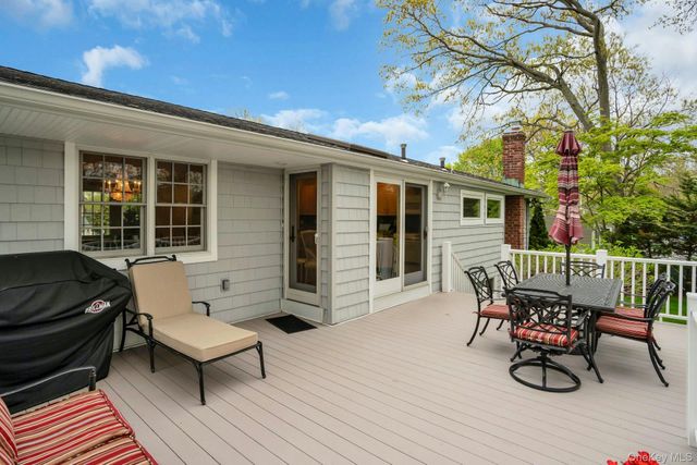 22 Abbey Drive, Commack, NY 11725