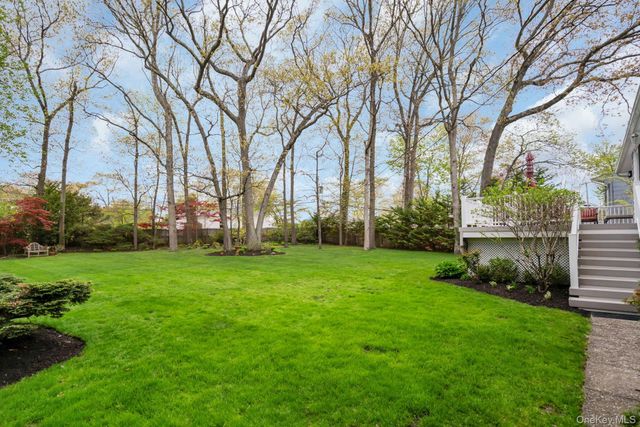 22 Abbey Drive, Commack, NY 11725