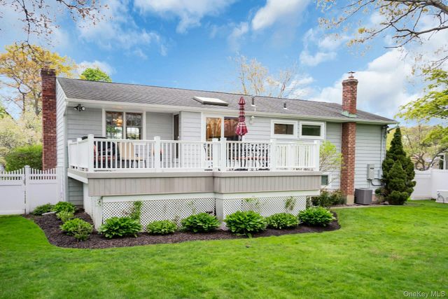 22 Abbey Drive, Commack, NY 11725