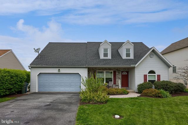 3949 BIRCHWOOD LN, Columbia, PA 17512