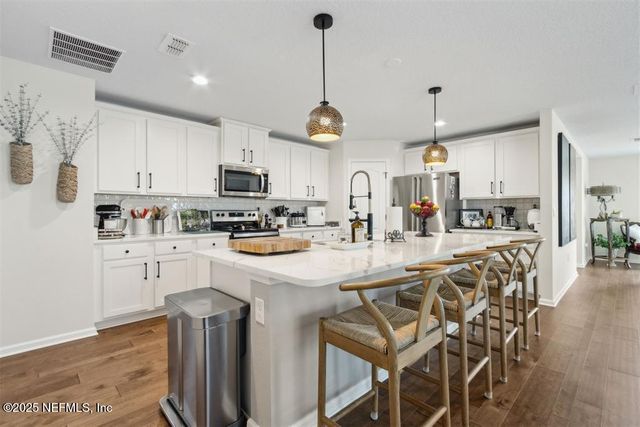 65226 RIVER GLEN Parkway, Yulee, FL 32097