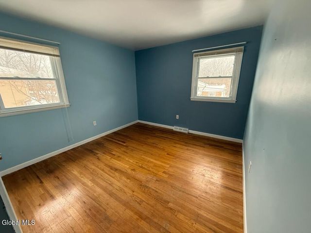 23 Meadowlark Drive, Colonie, NY 12110